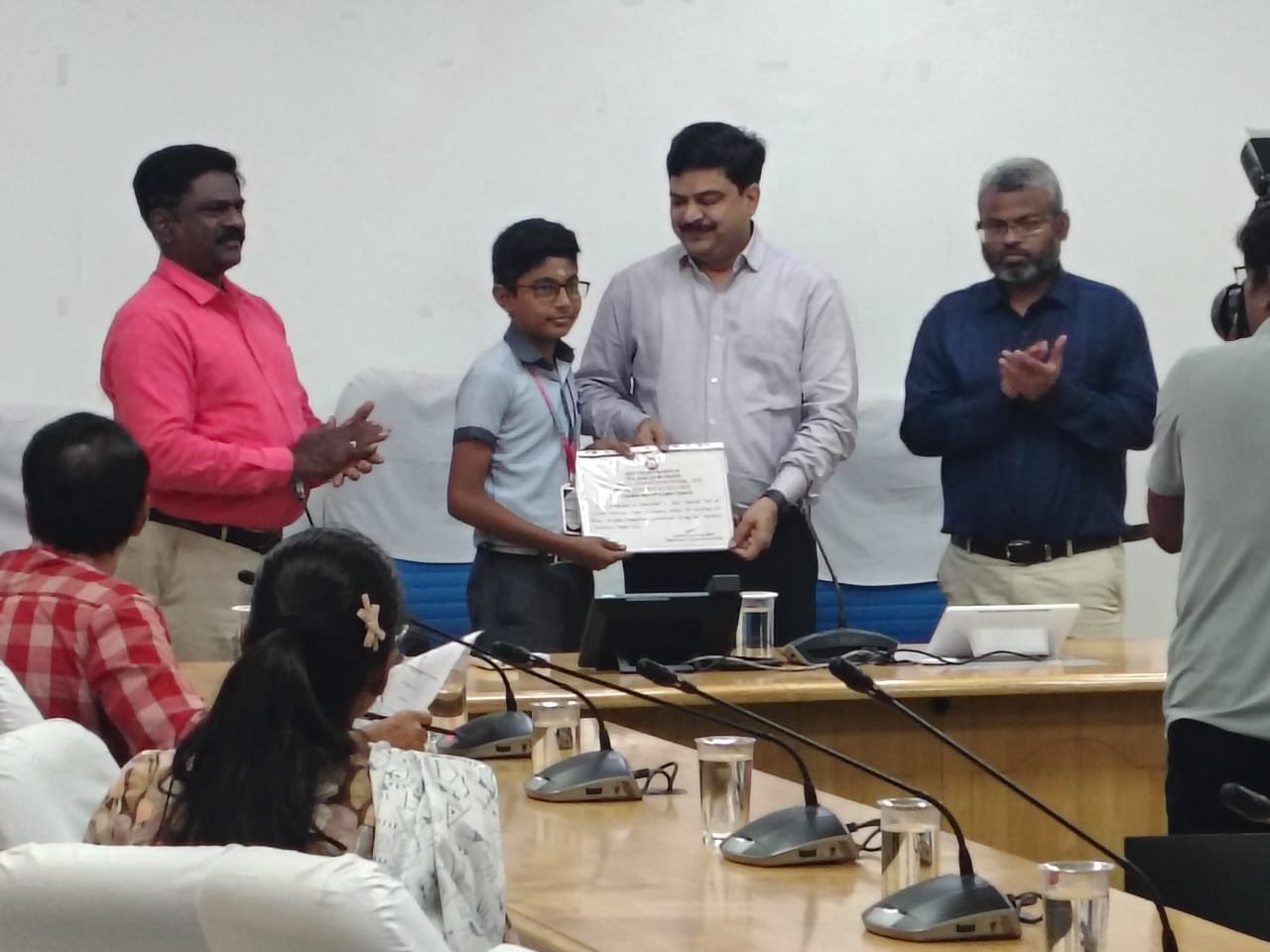 vigilance awareness essay writing competition first prize